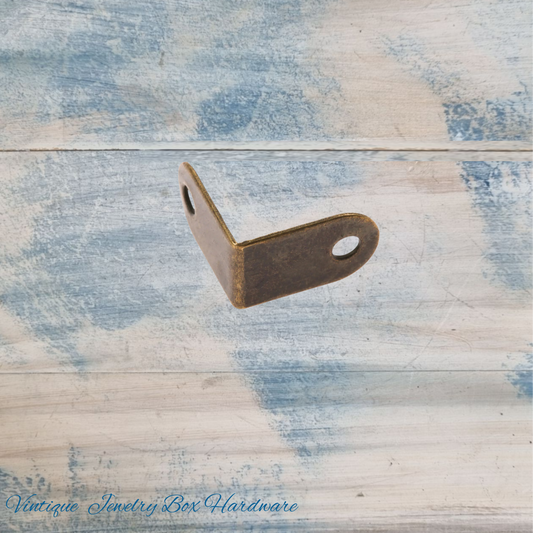 Itsy Bitsy Bronze corner bracket / support 14mm x 14mm x 9mm
