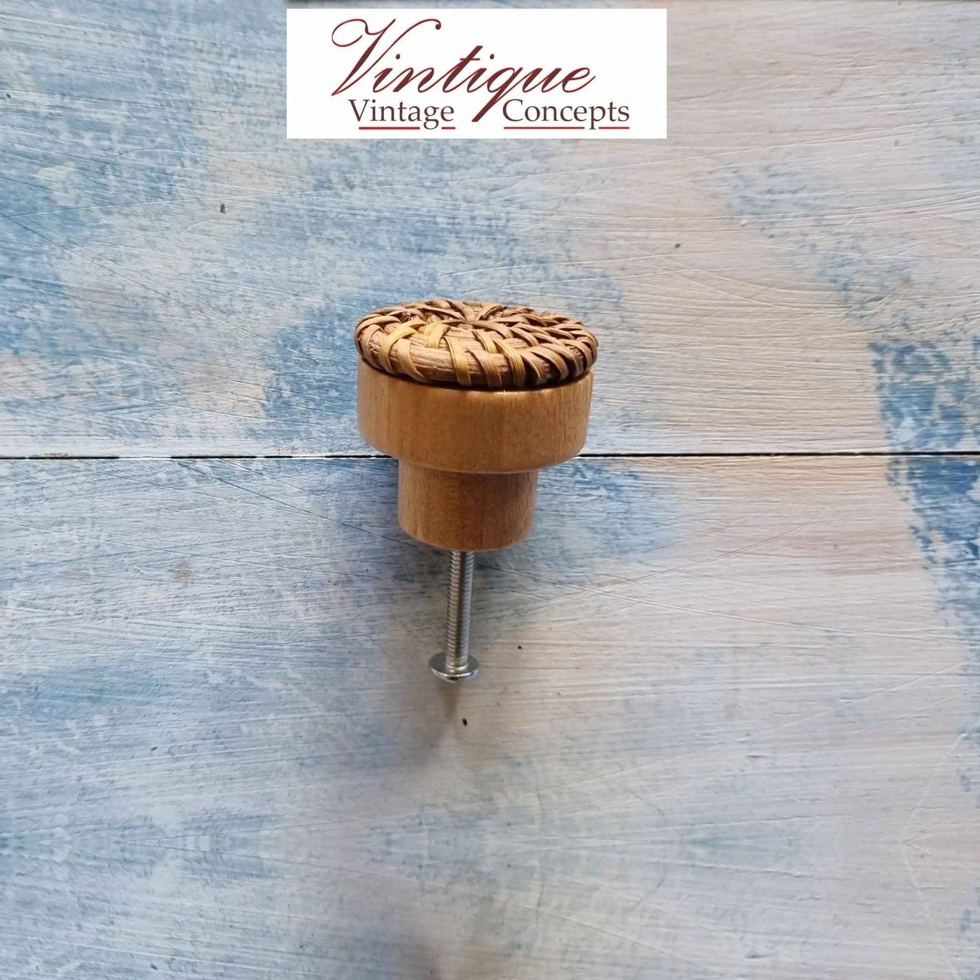 Rattan / Wood Furniture knob 35mm