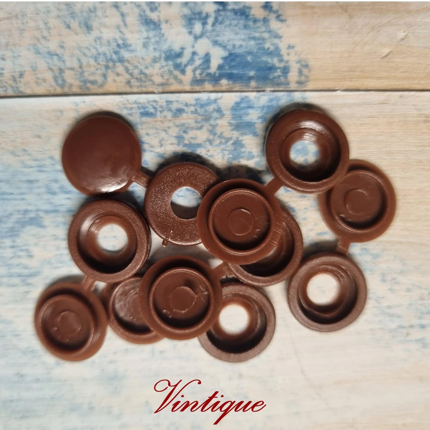 Screw Cap with hinged cover lid 14mm Dia-Dark Brown (pkt of 20)-Vintique Concepts
