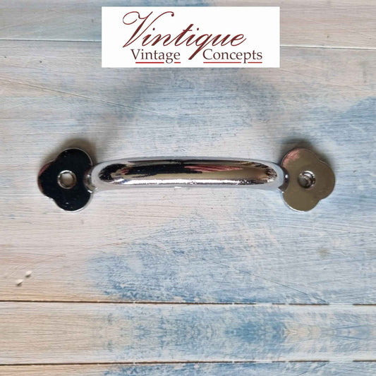 Simple Chrome Curved cabinet / drawer Handle 102mm
