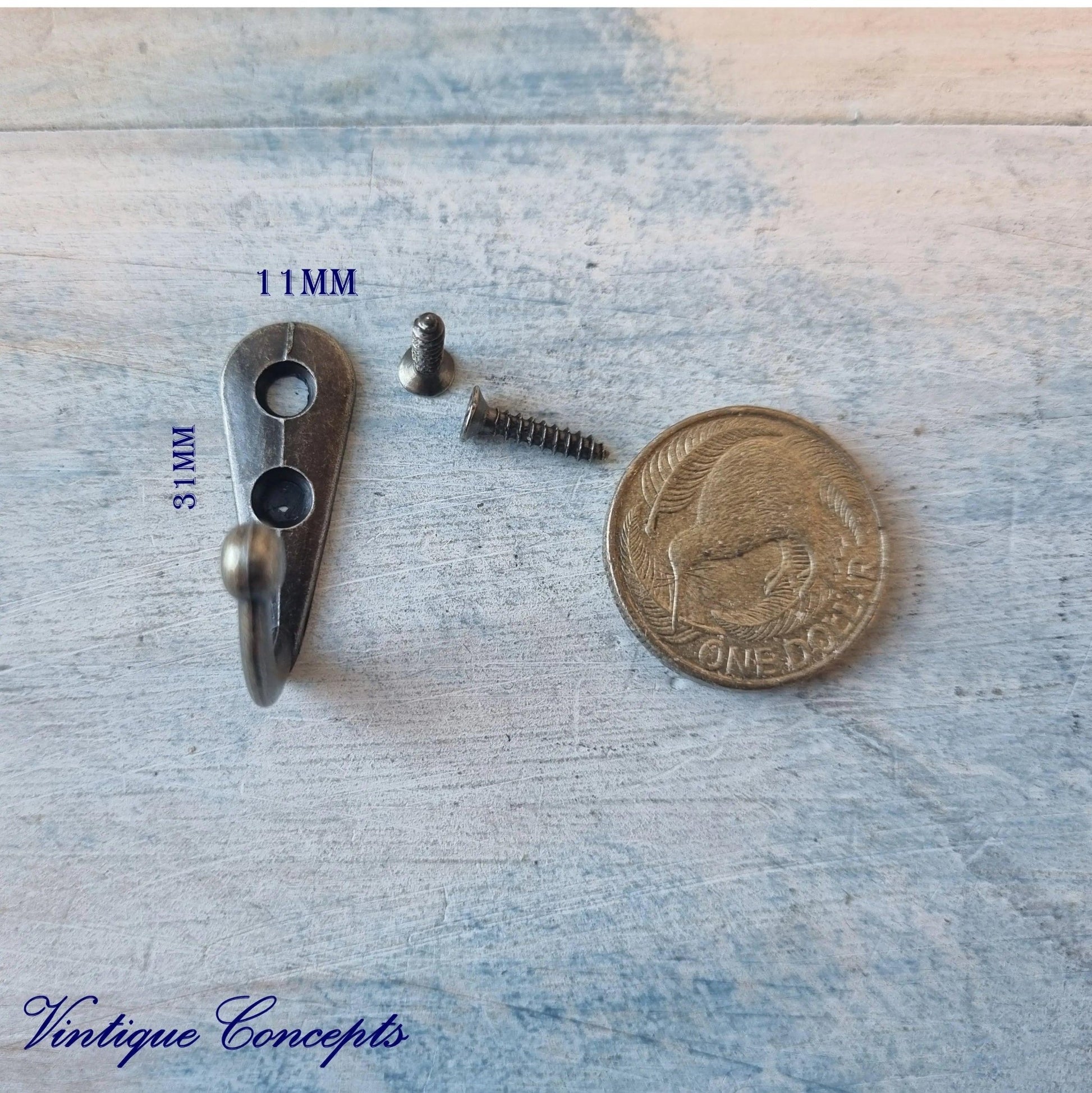 Small bronze single prong Robe hook 31mm x 11mm (20mm High)-Vintique Concepts