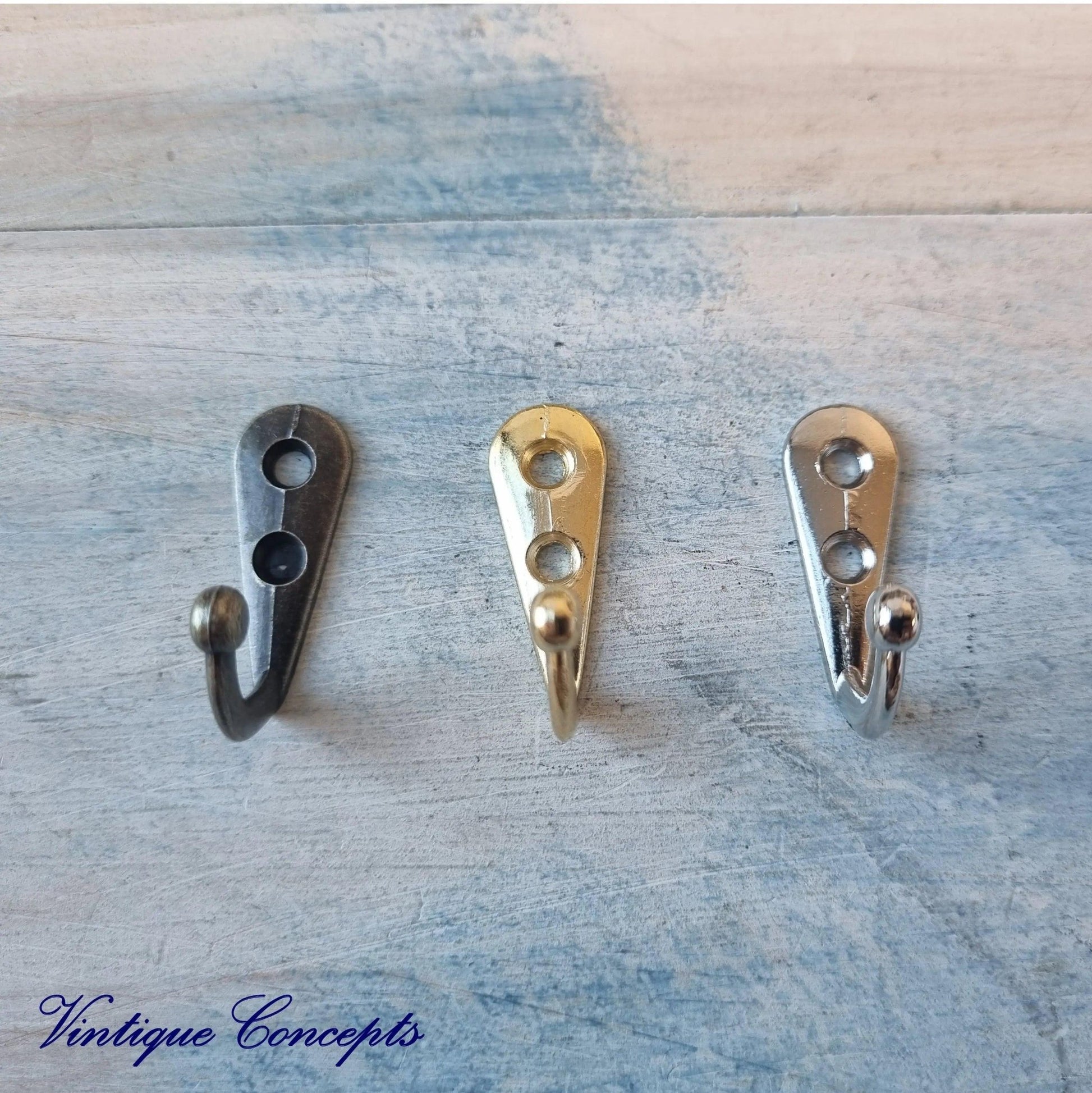 Small bronze single prong Robe hook 31mm x 11mm (20mm High)-Vintique Concepts