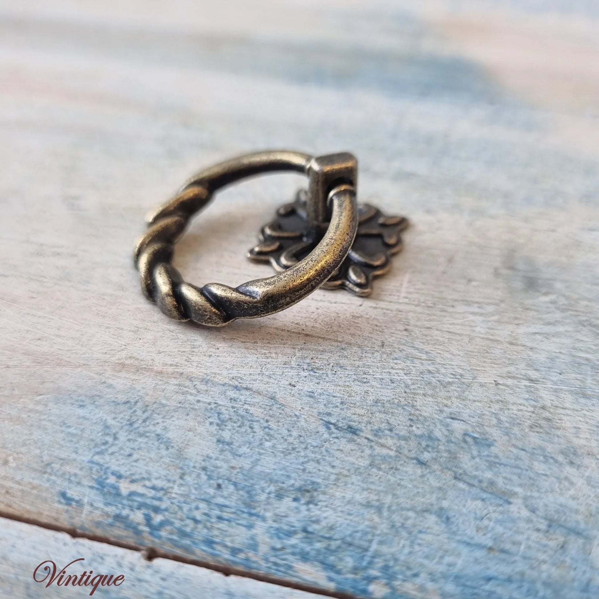 small rope ring drawer handle-Small Rope Ring drawer handle Old Gold 28 ...