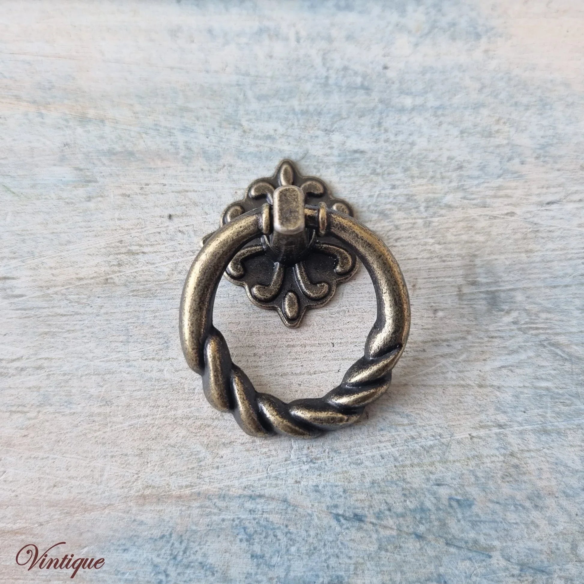 small rope ring drawer handle-Small Rope Ring drawer handle Old Gold 28 ...