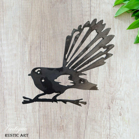Small Rusty Metal Bird FANTAIL or Pīwakawaka  190mm x 185mm-Vintique Concepts