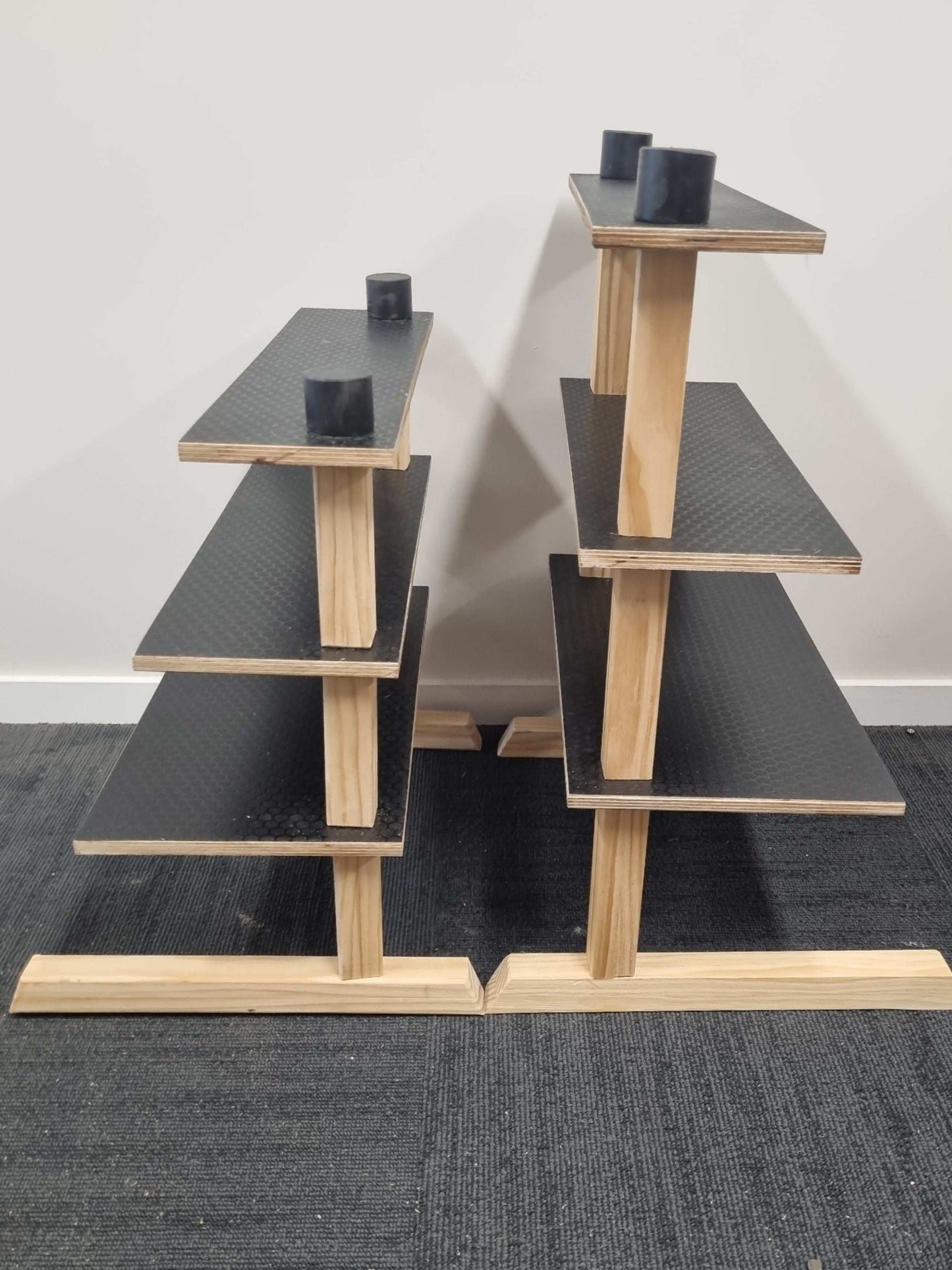 Displays - SCREW-IT Easy To Assemble Market Display 180mm Spaced Shelves
