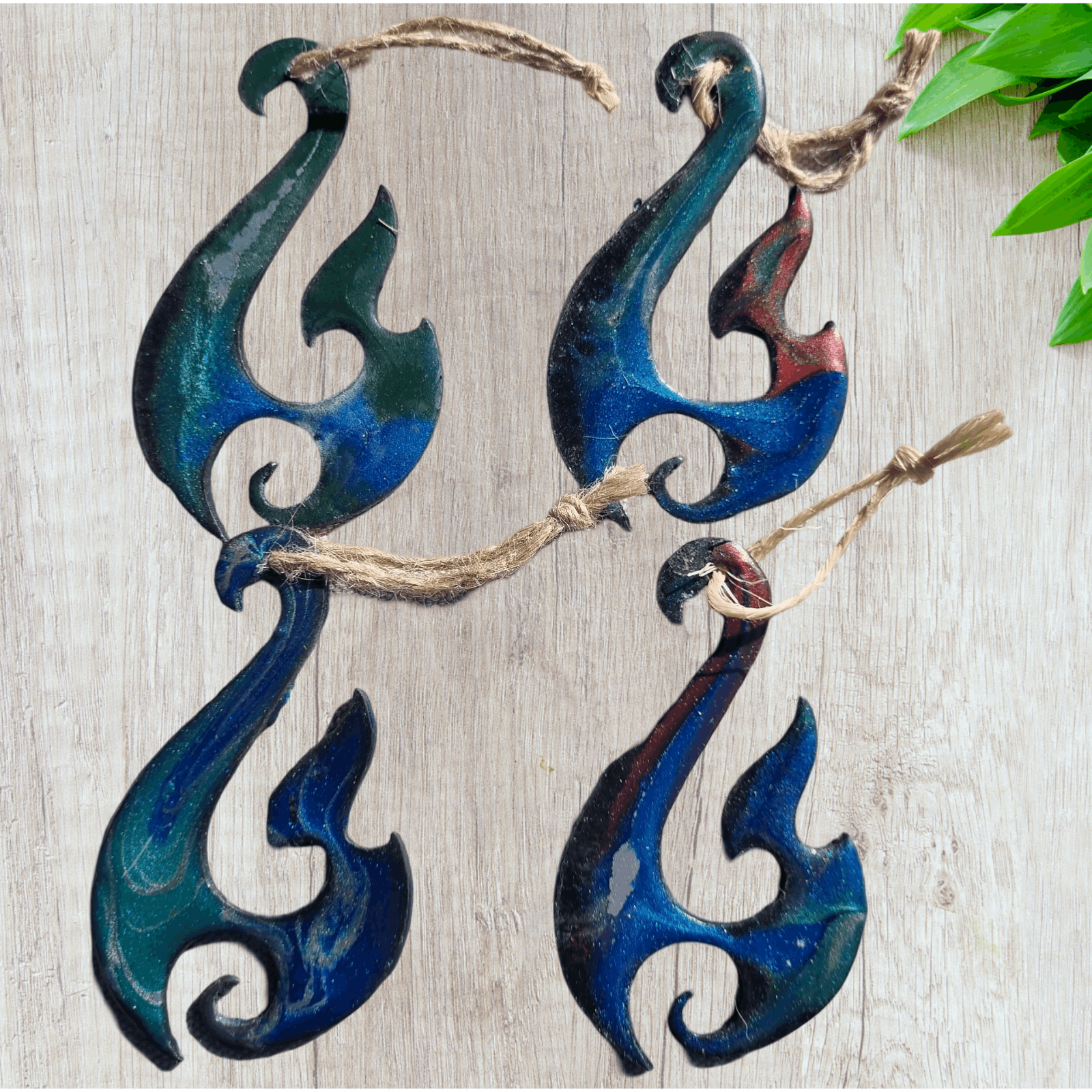 Moana Epoxy Metal Art: Unique Maori Sea Design -small