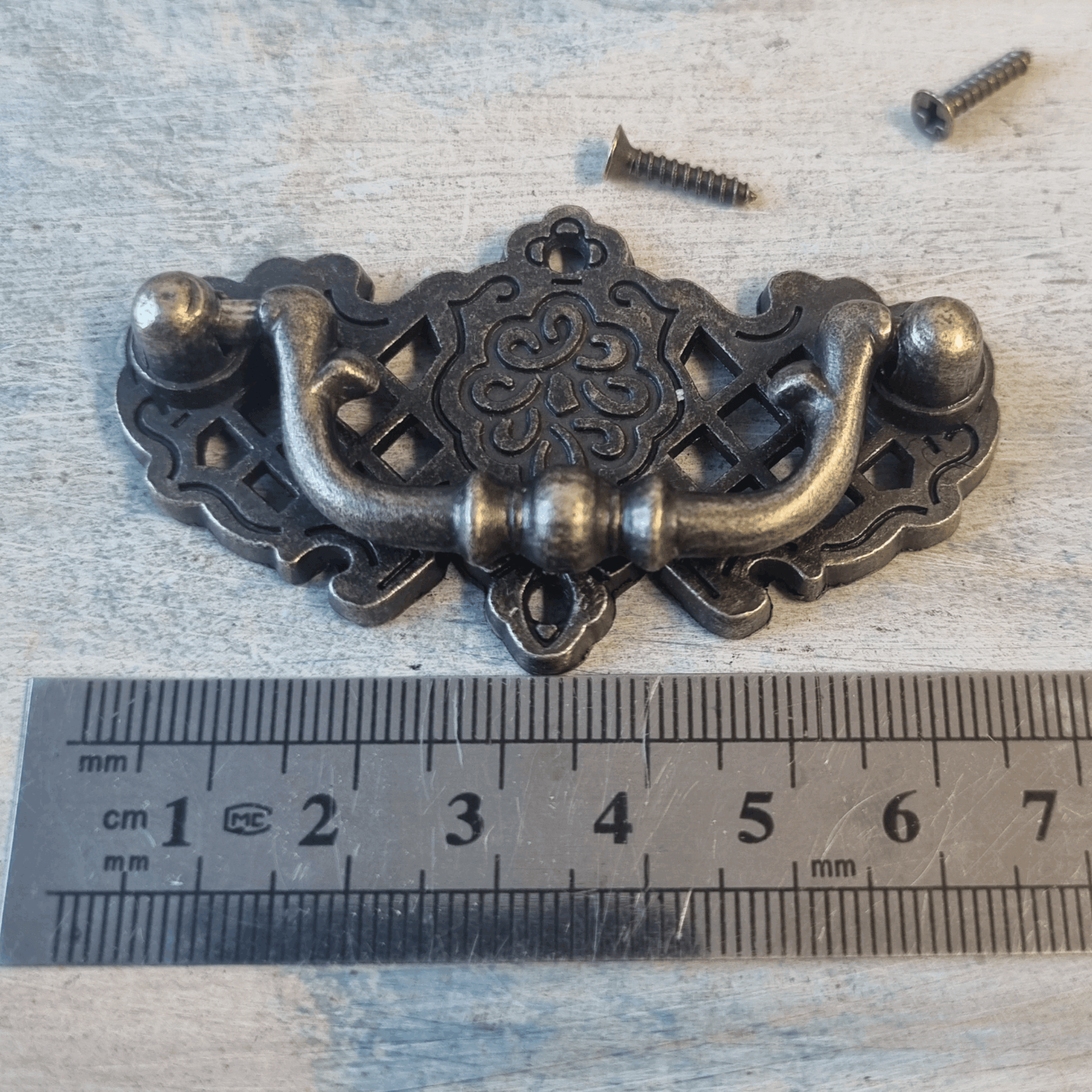 victorian bronze heavy duty swing pail cabinet handle 67mm long