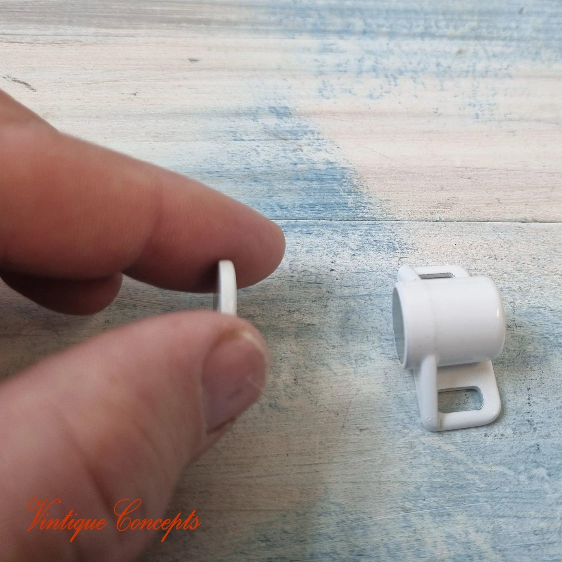 Vintage Appliance White magnetic cupboard Catch-Vintique Concepts